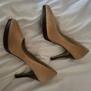 Nine West platform pumps